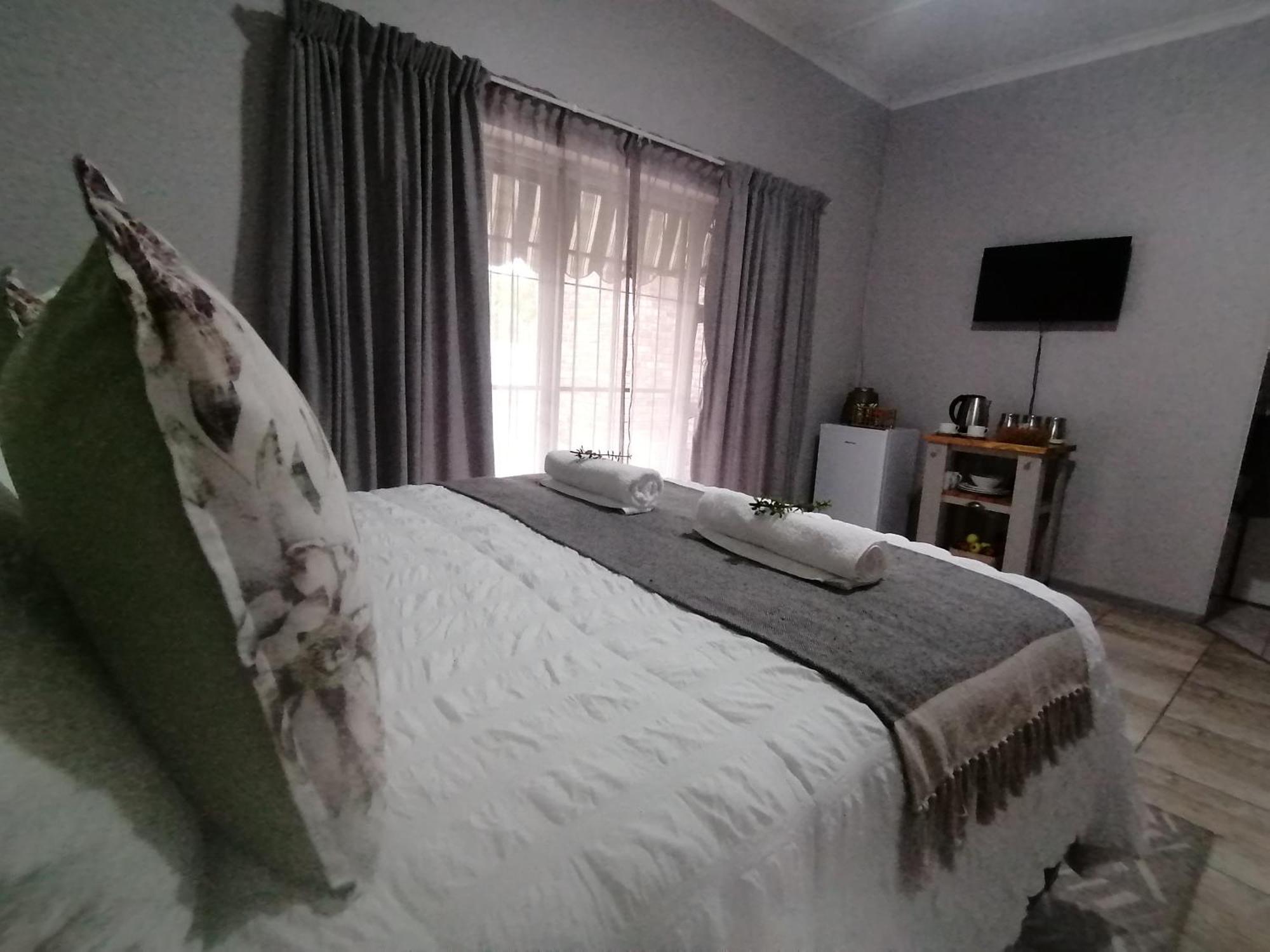 Oppi Draai Guesthouse Oudtshoorn Exteriör bild