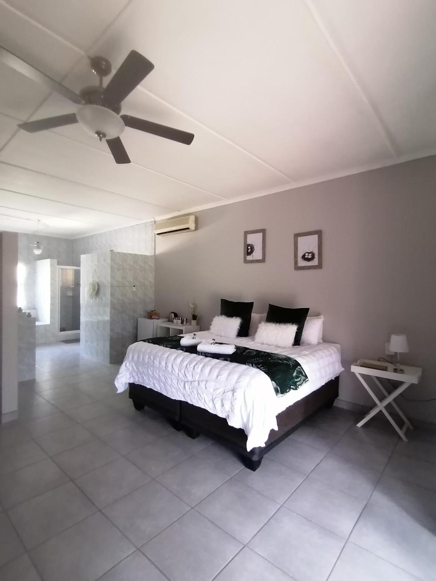 Oppi Draai Guesthouse Oudtshoorn Exteriör bild